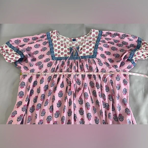 Old Navy Pink Floral Blouse - Picture 6 of 10